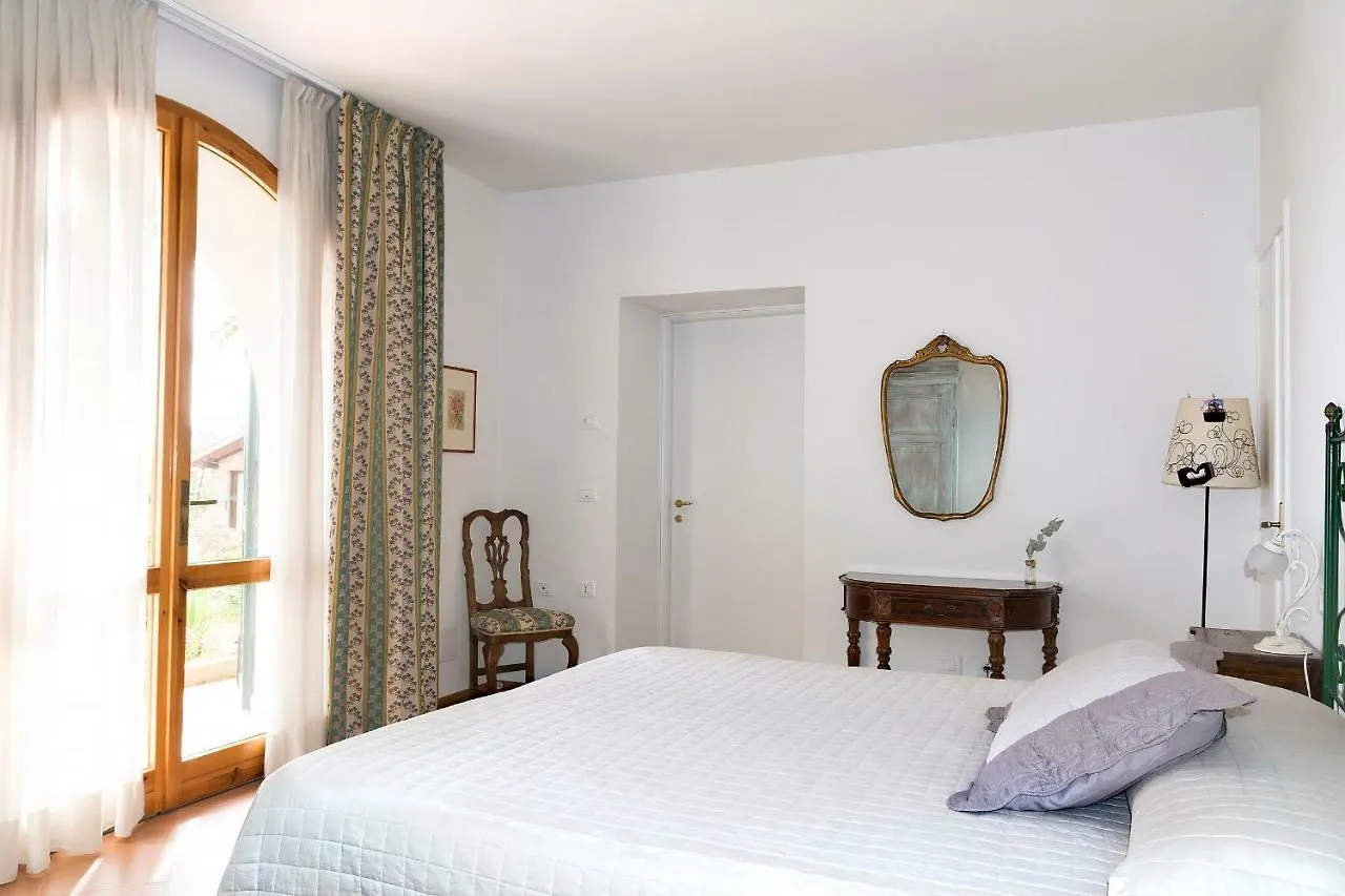 ** Bed & Breakfast Agriturismo Podere Rondinaio Lamporecchio Italien